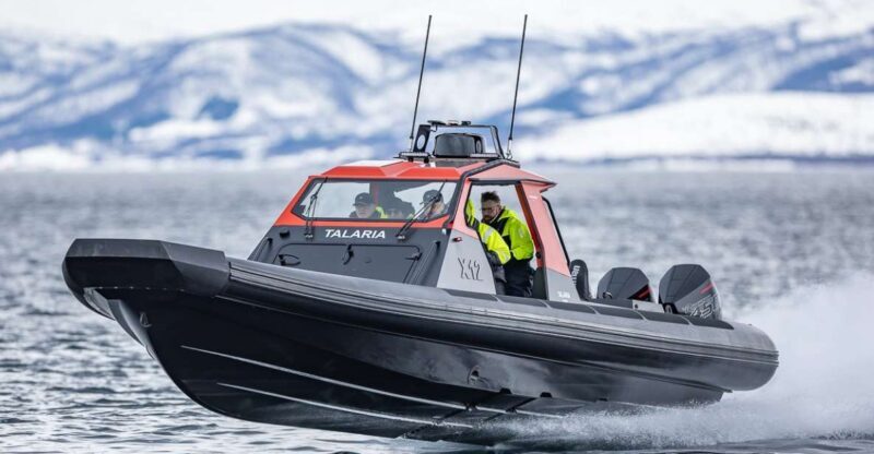Private Cruise with High Speed RIB - What Is a High-Speed RIB Tour in Norway?