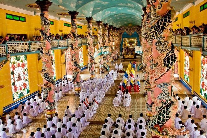 Private Cu chi Tunnels and Cao dai Temple - A Deep Dive into the Experience