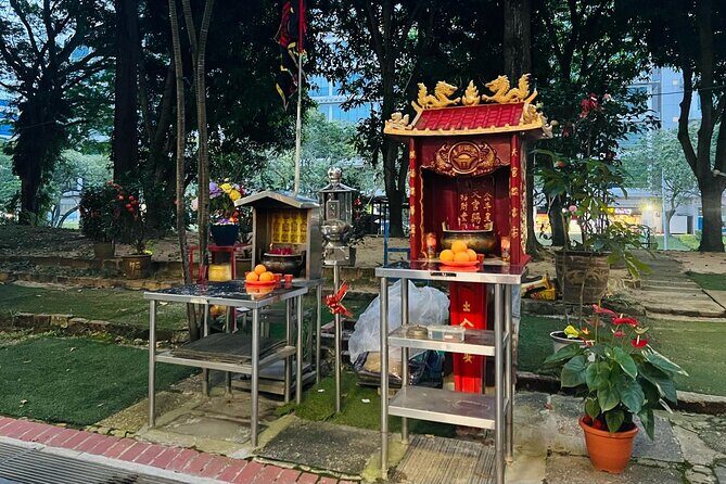 Private Cultural Experience- Taoist Medium Consultation Singapore - Exploring Singapore’s Hidden Spiritual Side: The Private Taoist Medium Consultation