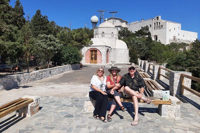 Private Cultural Villages Sightseeing & Akrotiri Excavations - FAQs