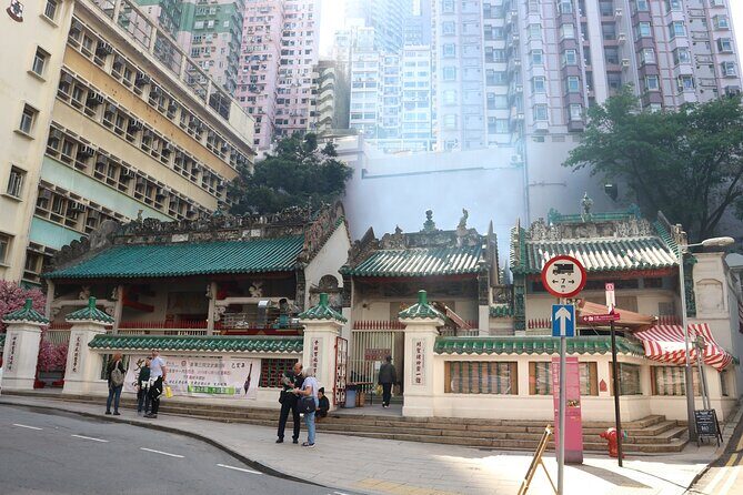 Private custom layover tour of Hong Kong - 7 hours - The Sum Up