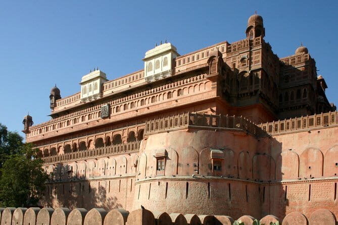 Private Custom Tour: Bikaner Sightseeing with Guide - The Camel Research Center and Ride: A Unique Experience