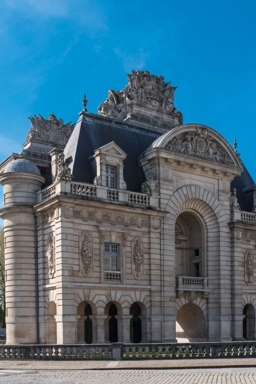 Private custom tour with a local guide Lille - Who Should Consider This Tour?