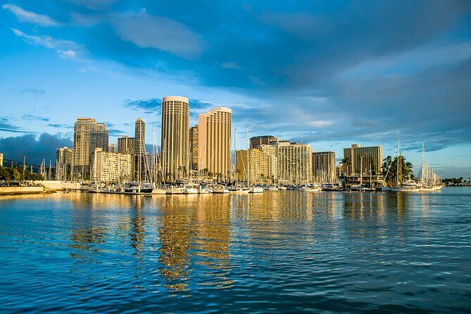 Private Custom Walking Tour with a Local Guide in Oahu - Exploring the Itinerary in Detail