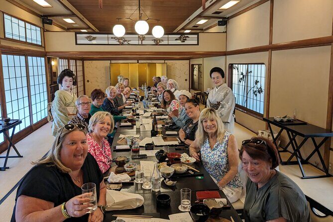 Private Customizable Car and Mini Van Tour in Tokyo - Who Should Consider This Tour?