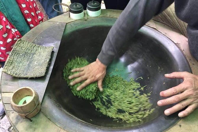Private Customizable Tour: From Shanghai To Hangzhou With Chinese Lunch - Key Points