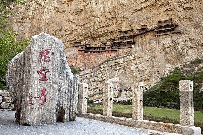 Private Datong Day Tour of Yungang Grottoes and Hanging Monastery with Lunch - The Hanging Monastery: A Marvel of Engineering and Spiritual Harmony