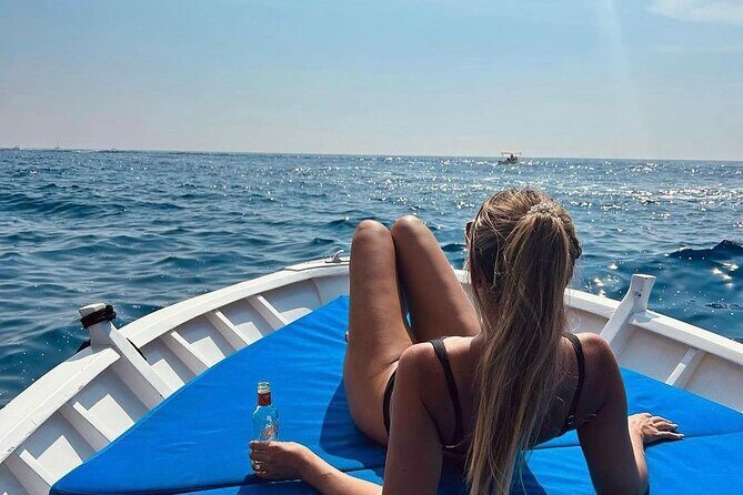 Private day aboard a typical boat from Positano to Amalfi - Key Points