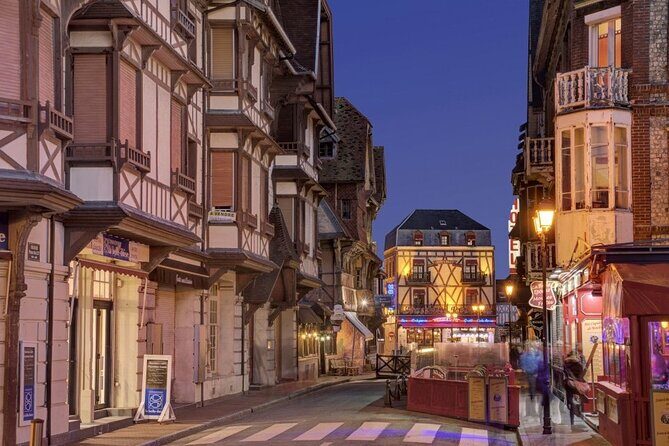 Private Day in Étretat and Honfleur, Jewels of the Normandy Coast - Price, inclusions, and overall value
