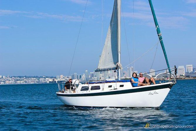 Private Day Sailing for Couple - Key Points