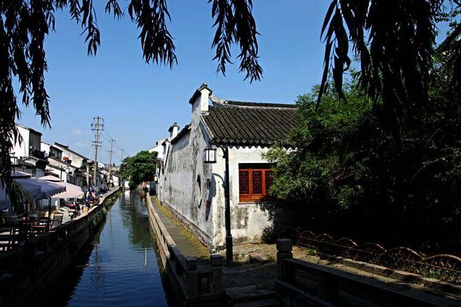 Private Day Tour: Gardens and Old Street in Suzhou with Hotel or Railway Station Transfer - Exploring the Highlights of the Tour