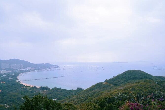 Private Day Tour in Sanya: Nanshan Cultural Tourism Zone and Luhuitou - Practical Details and Tips