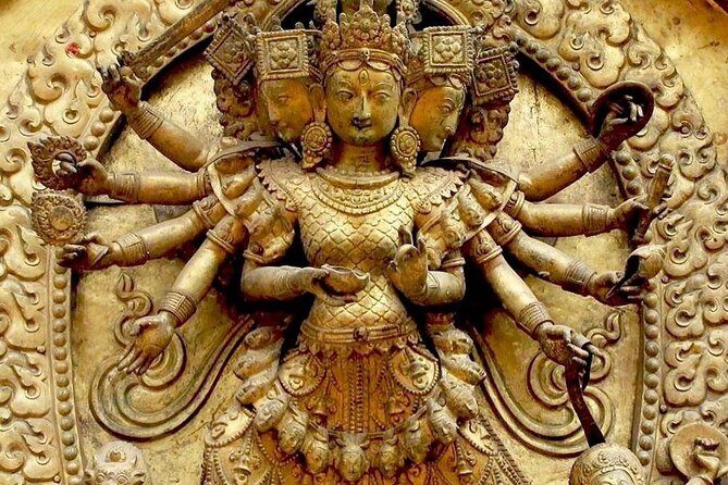 Private Day Tour of Changu Narayan Temple & Bhaktapur Durbar Square - An Introduction to the Tour: Heritage and Authenticity in One Day