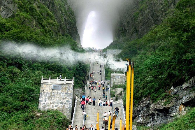 Private Day Tour of Tianmen Mountain with Skywalk - Key Points
