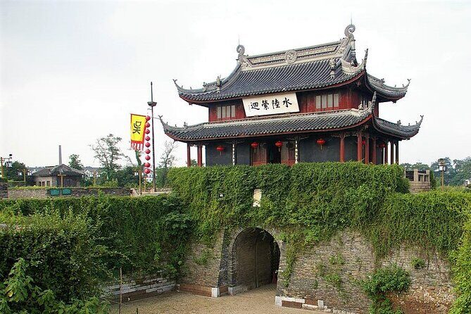 Private Day Tour: Suzhou Incredible Highlights from Shanghai by Car or Train - Potential Drawbacks