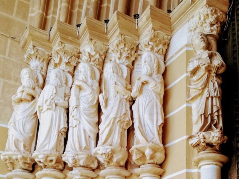 Private day tour to Évora: cork, factory, winery & the city - A Deep Dive into the Évora Experience