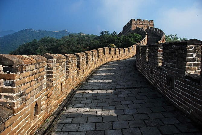 Private Day Tour to Mutianyu Great Wall & 798 Art Zone with Local Food Lunch - Starting with the Mutianyu Great Wall