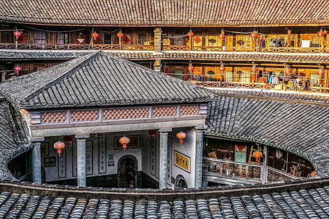 Private Day Tour to Nanjing and Yongding Tulou Castles from Xiamen - Exploring the Unique World of Tulou: A Private Day Tour from Xiamen