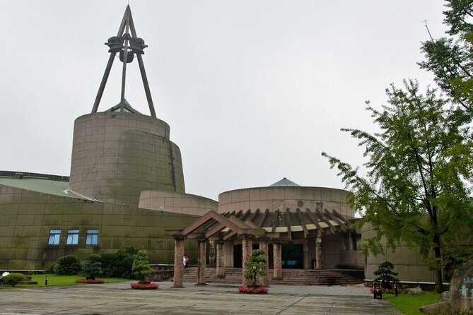 Private Day Tour to Panda Base and Sanxingdui Museum from Chengdu - Chengdu’s Best-Kept Secrets: A Private Day Tour to Panda Base and Sanxingdui Museum