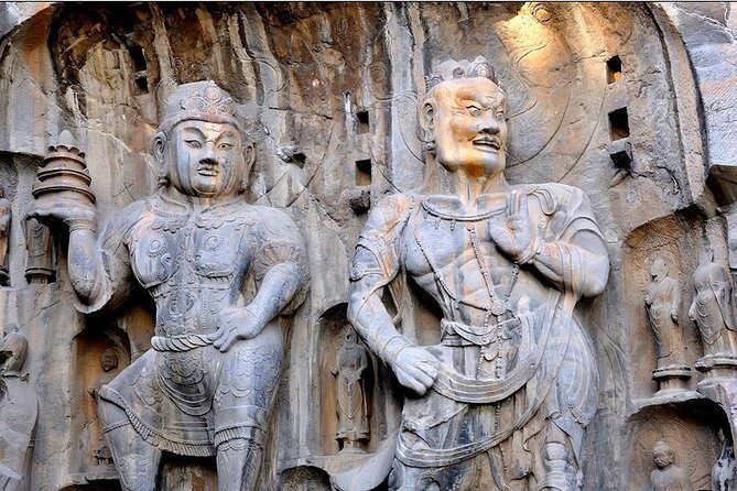 Private Day Tour to Shaolin Temple and Longmen Grottoes from Zhengzhou - The Itinerary: A Closer Look
