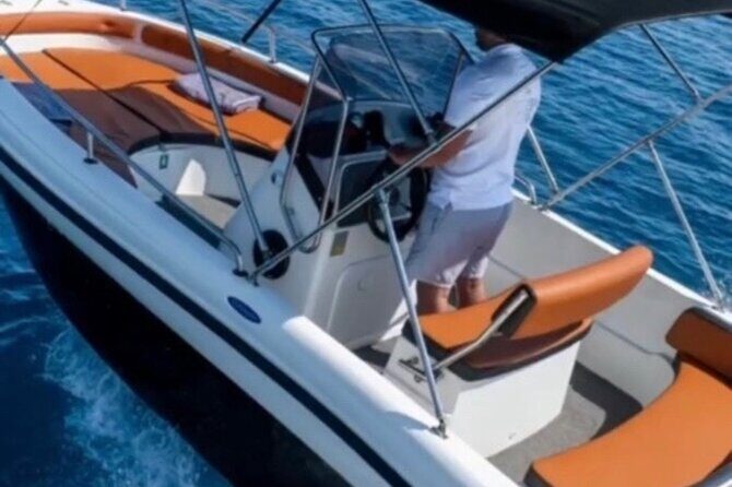 Private Day Tour To Shipwreck And Blue Caves by Boat in Zakynthos - Key Points