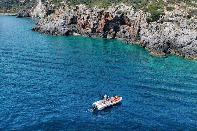 Private Day Tour To Shipwreck And Blue Caves by Boat in Zakynthos - FAQs