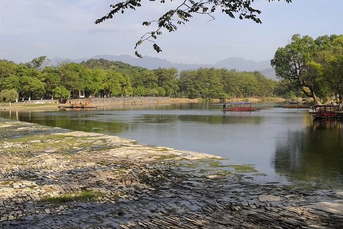 Private Day Tour to Xing'An Water Street and Ling Canal from Guilin - Exploring Guilin’s Hidden Gems: A Deep Dive into the Private Day Tour to XingAn Water Street and Ling Canal