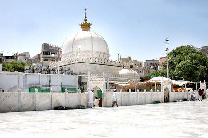 Private Day Trip from Jaipur to Ajmer & Pushkar - Authentic Insights from Travelers