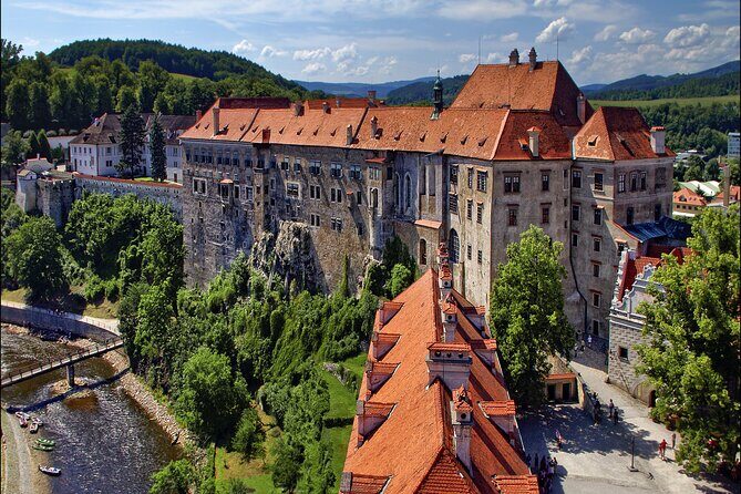 Private day trip from Linz to Cesky Krumlov and back - An In-Depth Look at the Experience
