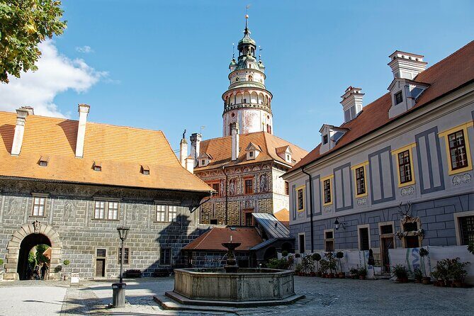 Private day trip from Linz to Cesky Krumlov and back - Frequently Asked Questions