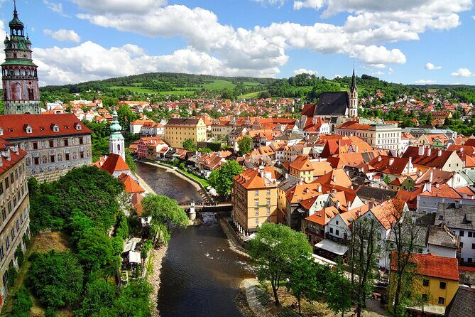 Private Day Trip From Passau To Cesky Krumlov, in English - Exploring the Private Day Trip from Passau to Cesky Krumlov: A Complete Look
