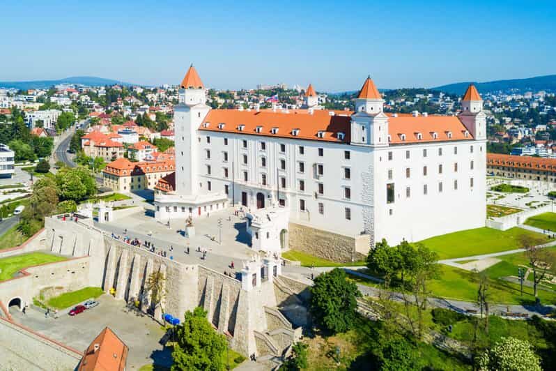 Private day trip from Vienna to Bratislava, and back - Key Points