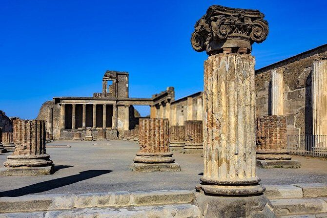 Private Day Trip Rome to Pompeii & Amalfi Coast tickets included - FAQ