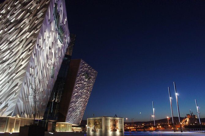 Private Day Trip to Belfast city,Peace Walls,& Titanic experience from Dublin - Key Points