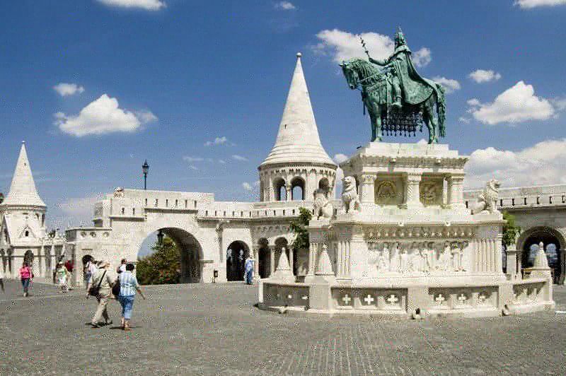 Private Day Trip to Budapest from Vienna - Key Points