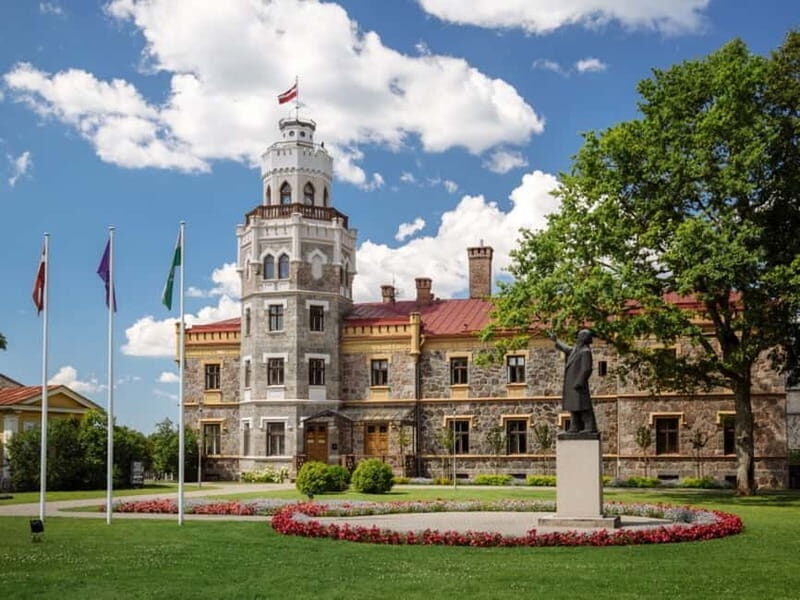 Private Day Trip to Cesis, Sigulda and Turaida Castles - FAQ