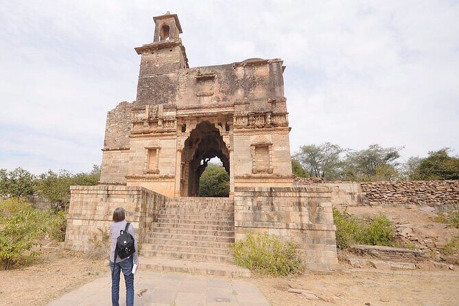 Private Day Trip to Chittorgarh from Udaipur with Guide Option - The Sum Up