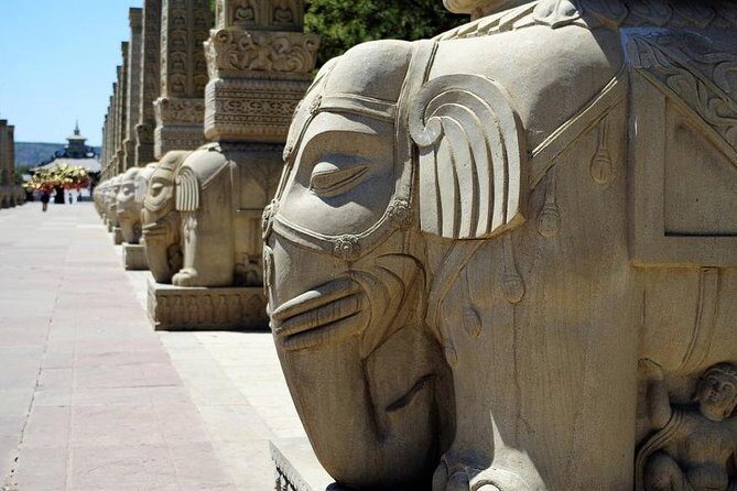 Private Day Trip to Datong from Beijing with English Speaking Driver - Stop 3: Yungang Grottoes