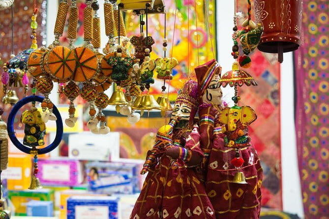 Private Day Trip to Jaipur from Delhi Amber Fort City Place and Hawa Mahal - FAQ