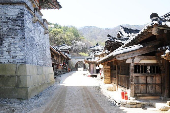 Private day trip to Korean Folk Village & Dae Jang Geum Park - An In-Depth Look at the Tour Itinerary