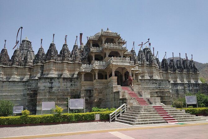 Private Day Trip to Kumbhalgarh Fort and Ranakpur from Udaipur - Returning to Udaipur