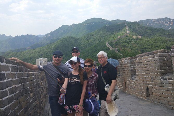 Private Day Trip to Mutianyu Great Wall & Chaoyang Acrobatic Show in the Evening - FAQs