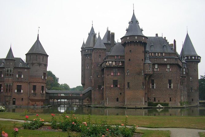 Private day trip to the Dutch castles from Amsterdam - The Sum Up