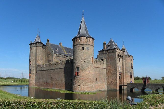 Private day trip to the Dutch castles from Amsterdam - FAQ