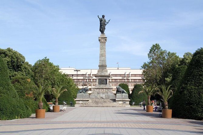 Private Day Trip to Veliko Tarnovo and Arbanassi from Ruse - What the Tour Includes and What to Consider