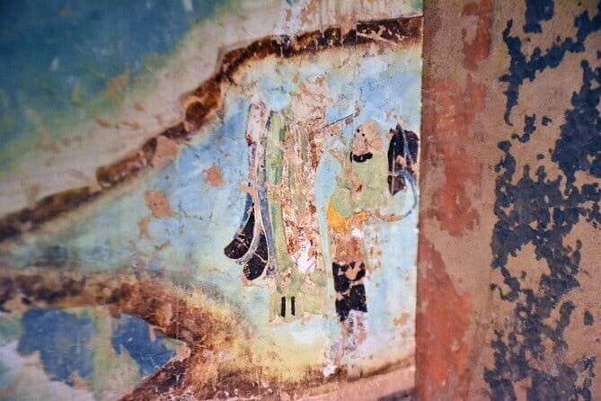Private Day Trip to Yulin Caves and Western Thousand Buddha Caves from Dunhuang - An In-Depth Look at the Tour Experience