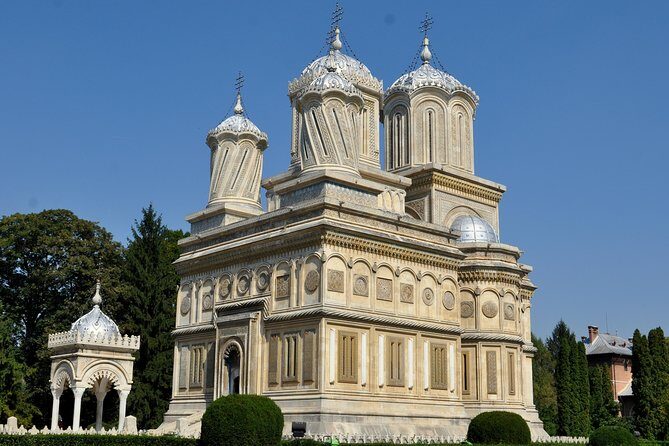 Private Day Trip True Castles of Vlad Dracula and Transfagarasan Road - FAQ