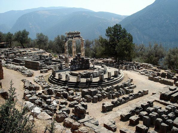 Private Delphi and Thermopylae Full Day Tour from Athens - The Sum Up