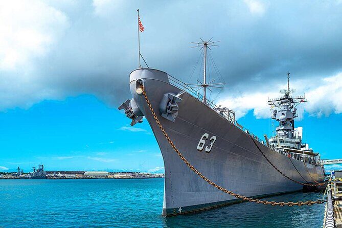 Private Deluxe Arizona Memorial and USS Missouri Battleship Tour - Final Stops: Commemorating the Past and Honoring Veterans