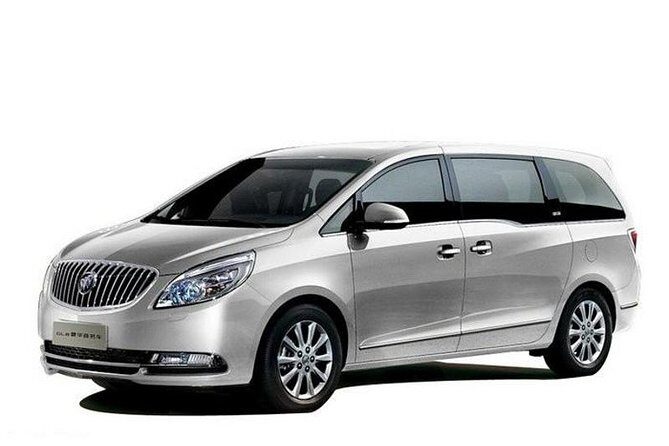 Private Departure Transfer from Shanghai City Center to Pudong Int'l Airport - In-Depth Look at the Shanghai to Pudong Airport Transfer
